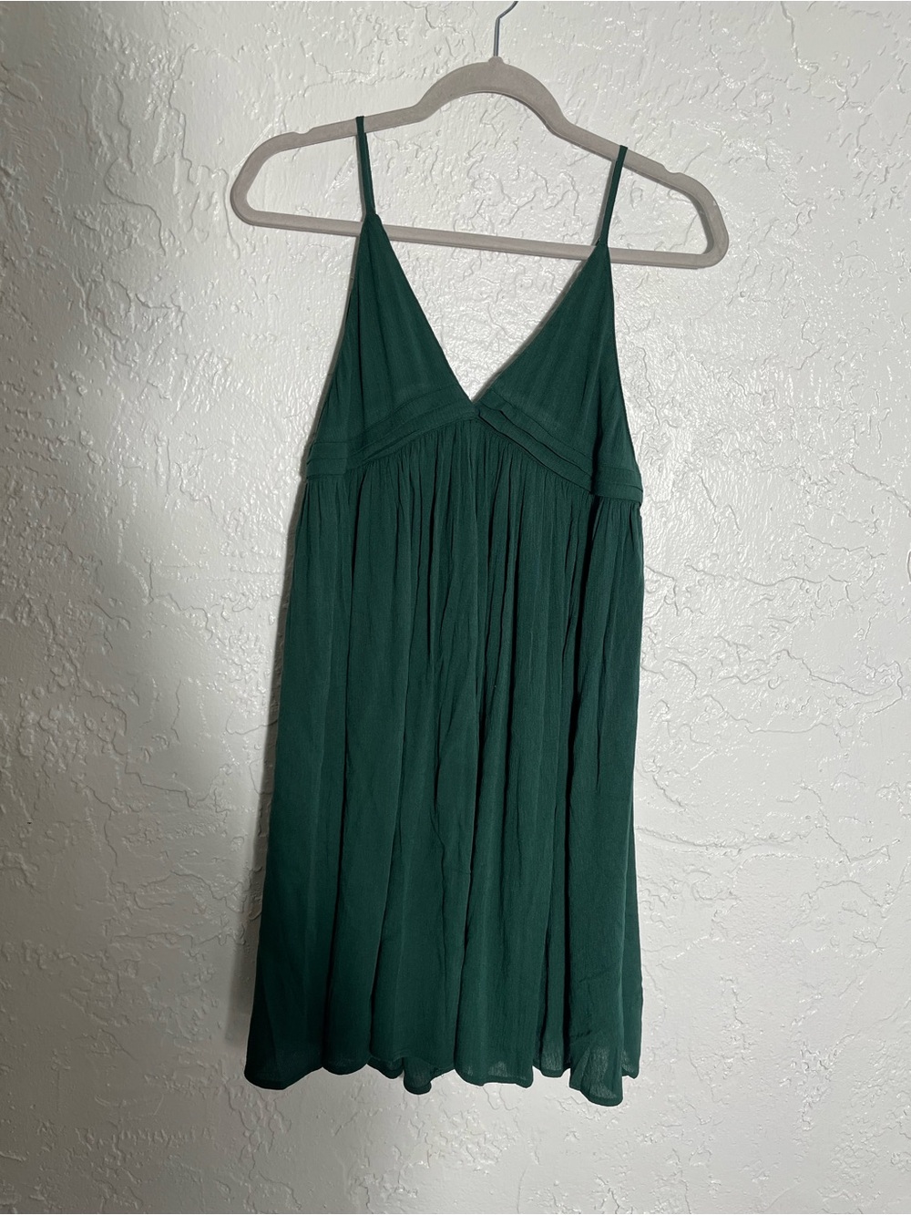 NWT AEMI + CO Flowy Green Babydoll Mini Dress Size M